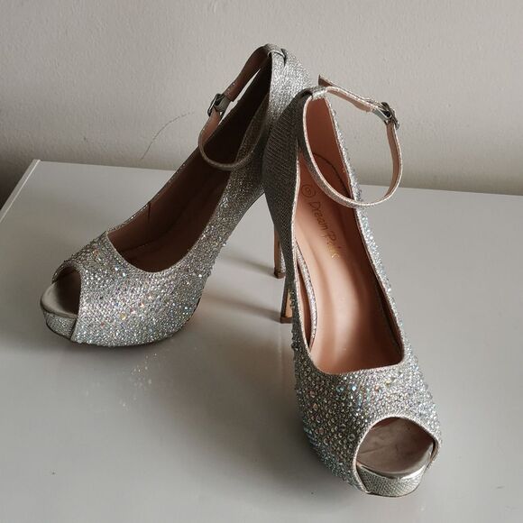 Dream Pairs Embellished Heels Shoes - Picture 3 of 5